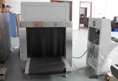 安檢機正在安裝
