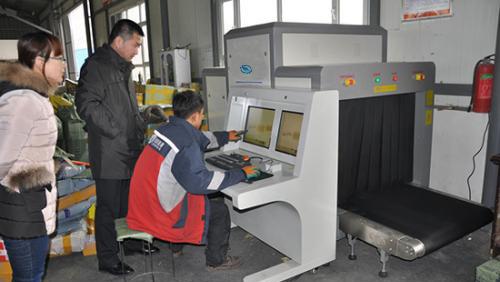 怎么選擇物流行業(yè)x光安檢機